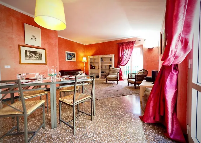 Appartement Dimora Luccoli - Acquario - Genovabb It