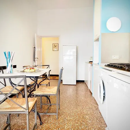 Dimora Luccoli Acquario - Genovabnb It Appartement